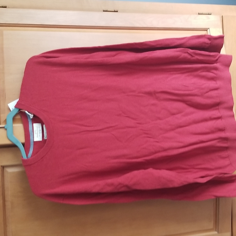 Mens sweater in rust color size XXL